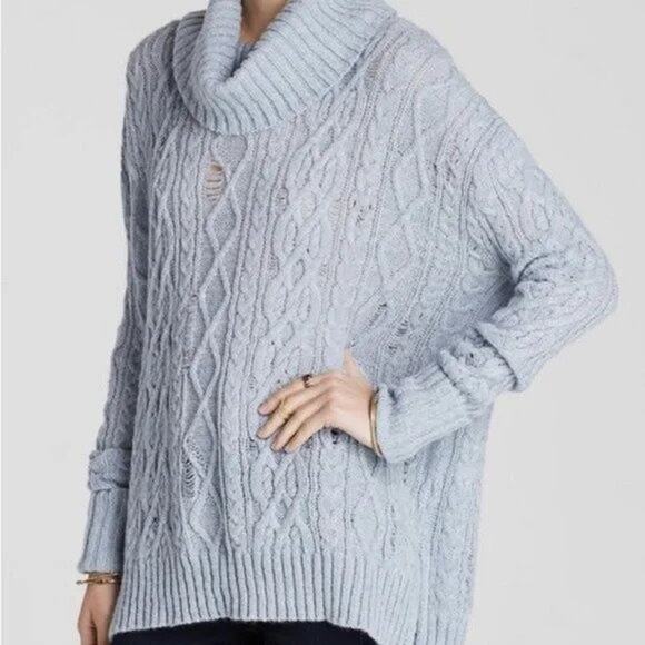 Free People Women's Distressed Complex Cable Knit Sweater Long Sleeve Blue SZ M - Picture 1 of 12